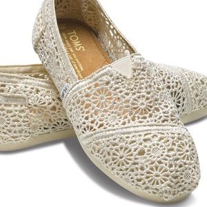 💓LACE TOMS